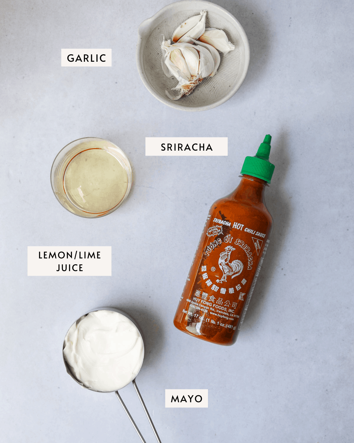 spicy mayo ingredients: sriracha, mayo, lemon juice, and garlic